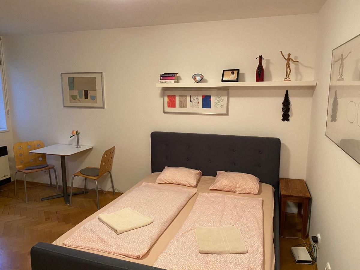 Apartment Florenc Praga Exterior foto